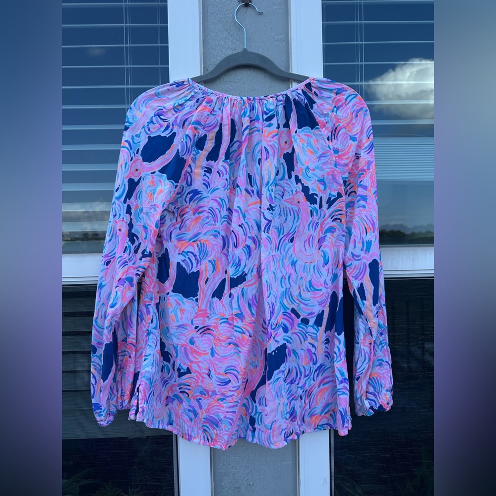 LILLY PULITZER Willa Head in the Sand Ostrich Print Split Neck Top Blouse Small - Picture 5 of 10